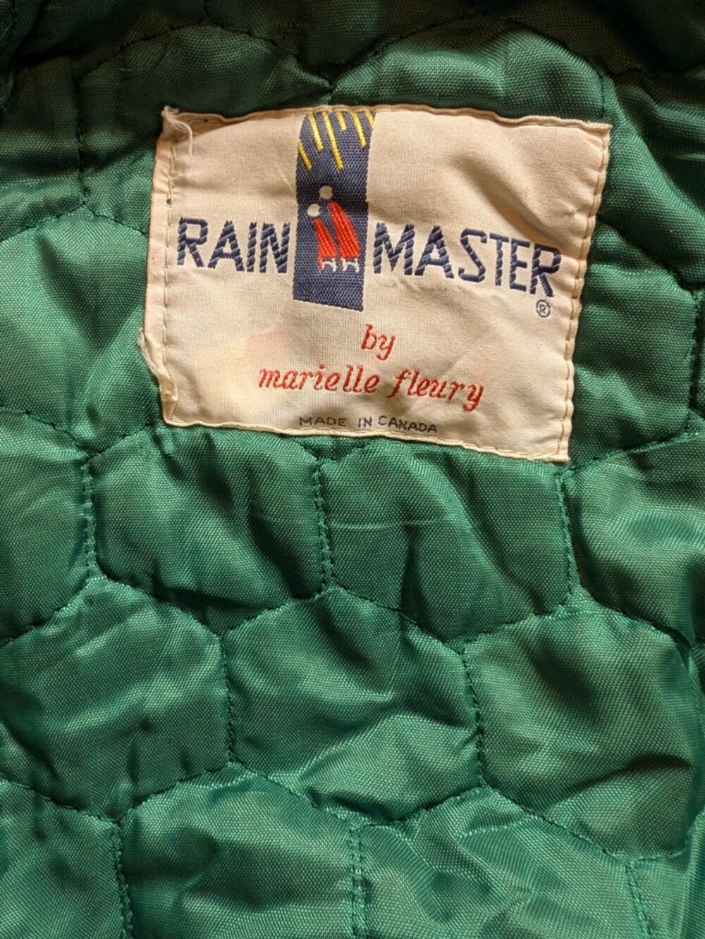 Vintage 1970s Green Red Plaid 100% Wool Winter Coat Jacket - Canadian Made - Picture 4 of 4
